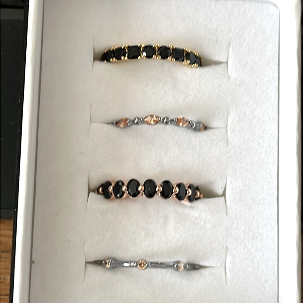 RBP Luxe Band 8
Leader of the pack
Smokey Black mixed metals